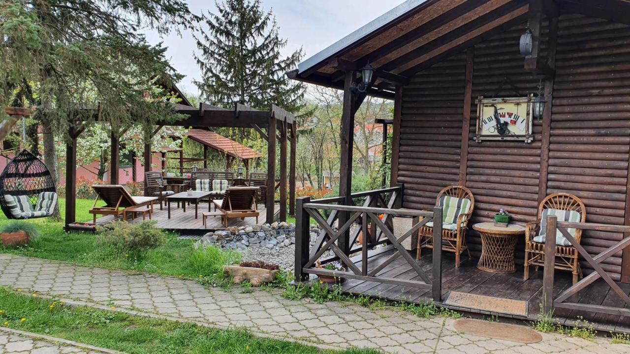 Rajski Vrt Vrdnik Dış mekan fotoğraf