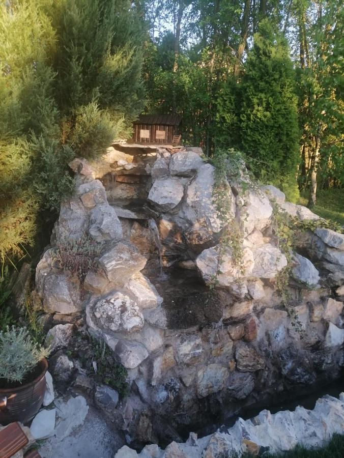 Rajski Vrt Vrdnik Dış mekan fotoğraf