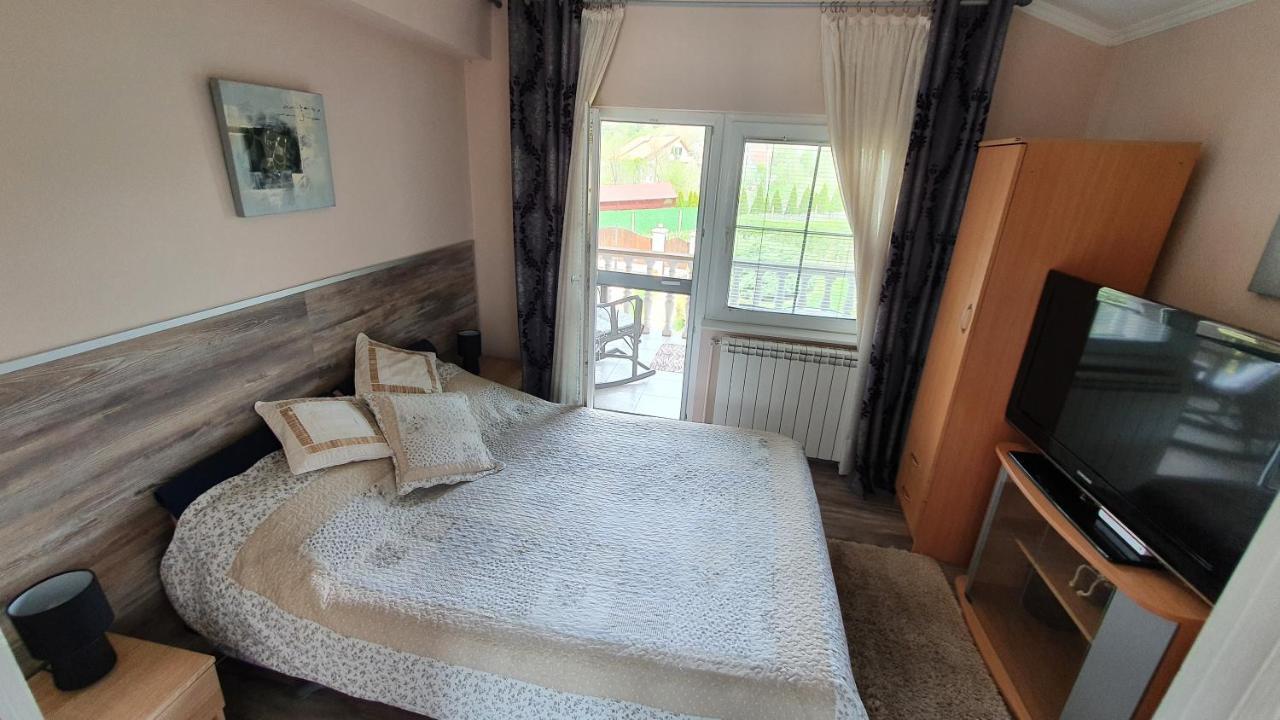 Rajski Vrt Vrdnik Dış mekan fotoğraf