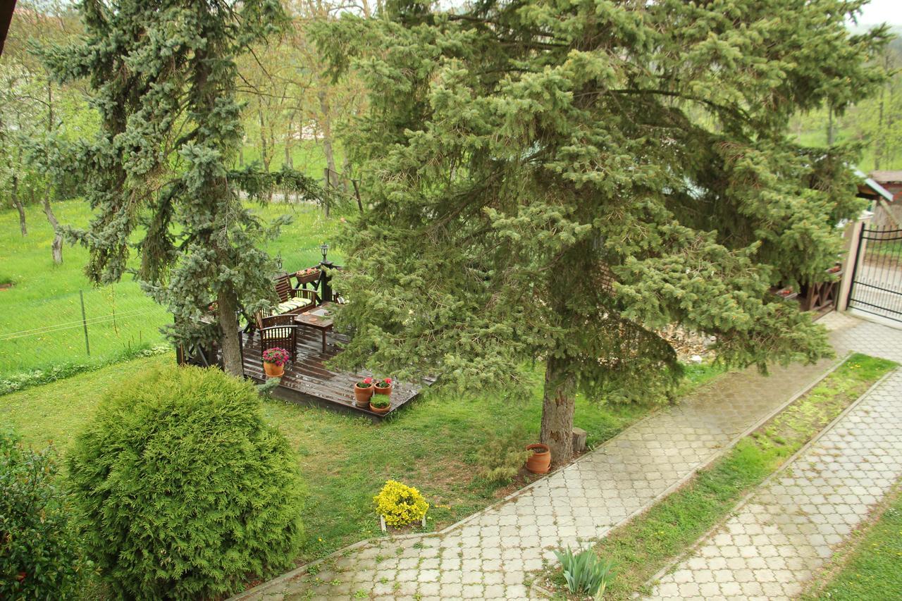 Rajski Vrt Vrdnik Dış mekan fotoğraf